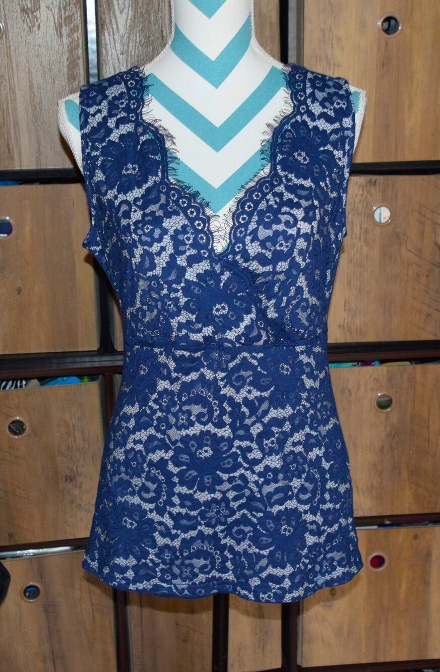 Patty Boutik Lace Sleeveless Stretch Top Blue V-neck Tank Size L Cotton Blend